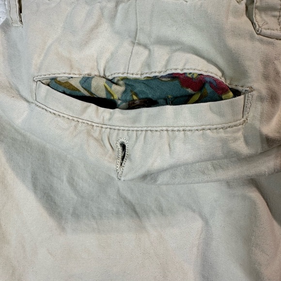 Tailor Vintage | Khaki Shorts | Size 36 - Picture 3 of 6
